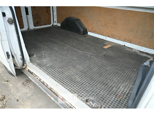 Ford transit lichte vrachtwagen - afbeelding 6 van  20