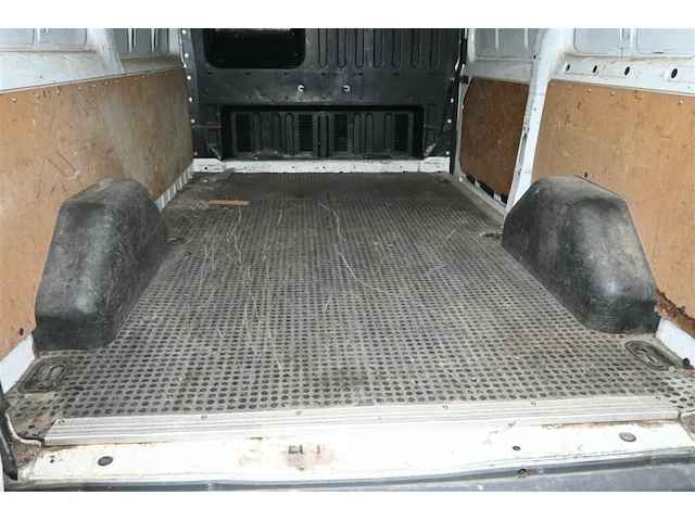 Ford transit lichte vrachtwagen - afbeelding 9 van  20