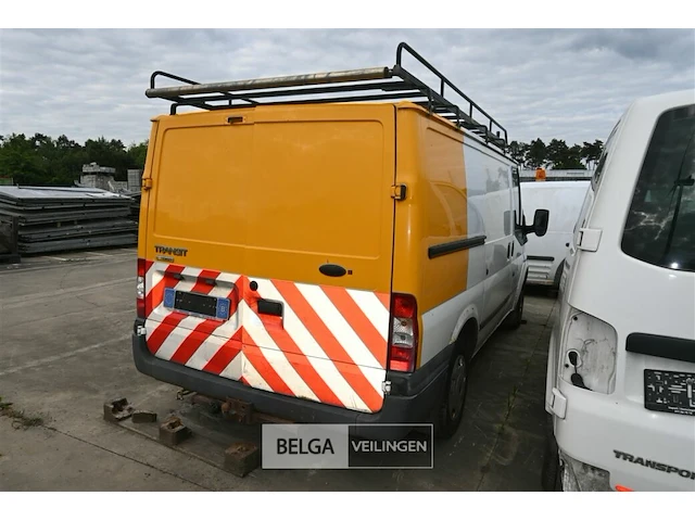 Ford transit lichte vrachtwagen - afbeelding 8 van  20