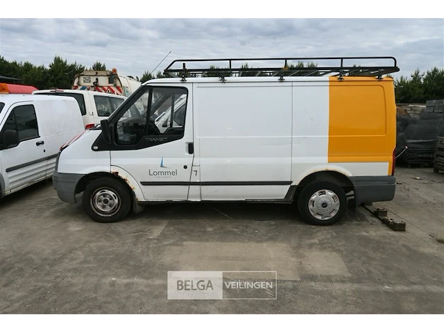 Ford transit lichte vrachtwagen - afbeelding 12 van  20