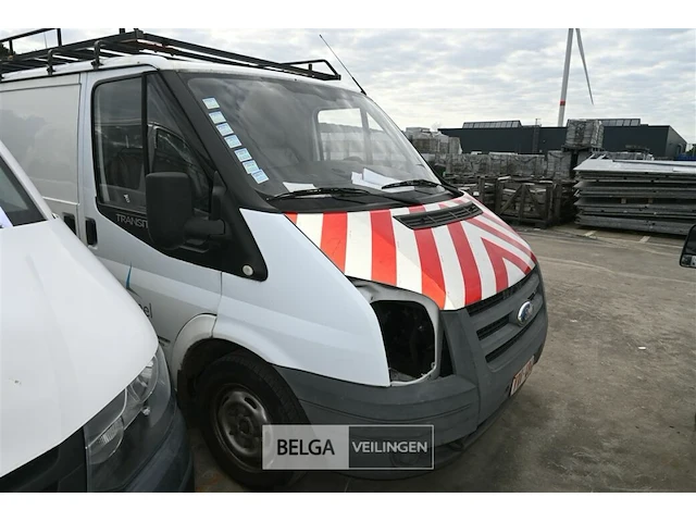 Ford transit lichte vrachtwagen - afbeelding 15 van  20
