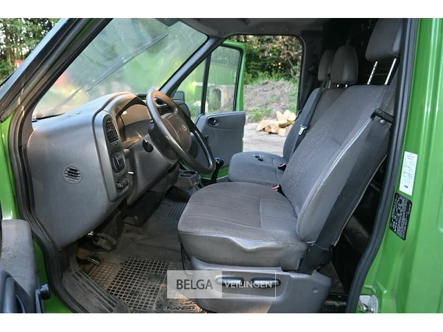 Ford transit lichte vrachtwagen - afbeelding 2 van  26