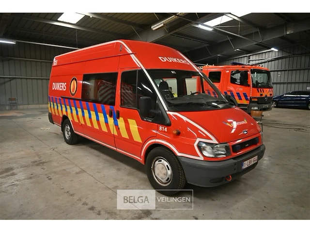 Ford transit lichte vrachtwagen - afbeelding 17 van  30