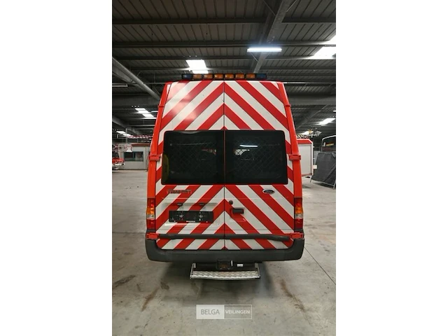 Ford transit lichte vrachtwagen - afbeelding 20 van  30