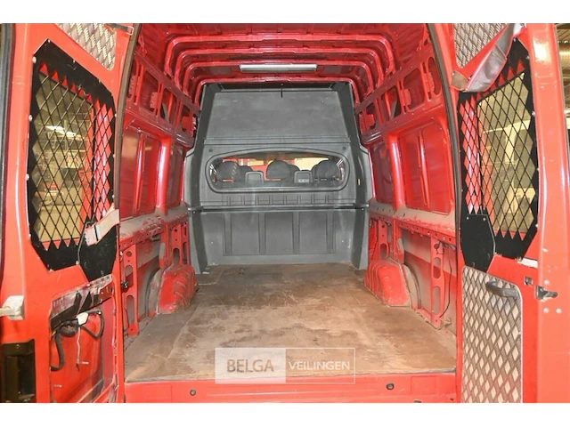 Ford transit lichte vrachtwagen - afbeelding 28 van  30