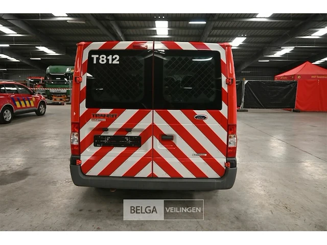 Ford transit lichte vrachtwagen - afbeelding 17 van  26