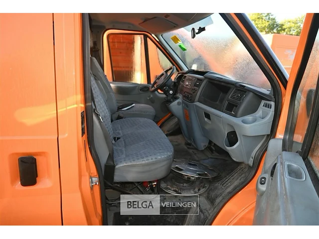 Ford transit lichte vrachtwagen - afbeelding 7 van  16