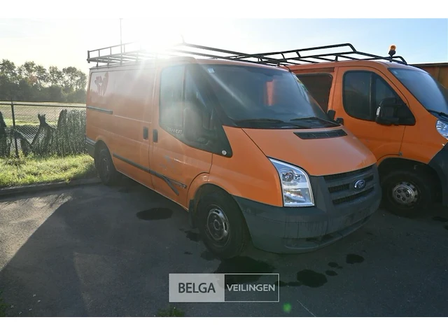 Ford transit lichte vrachtwagen - afbeelding 16 van  16