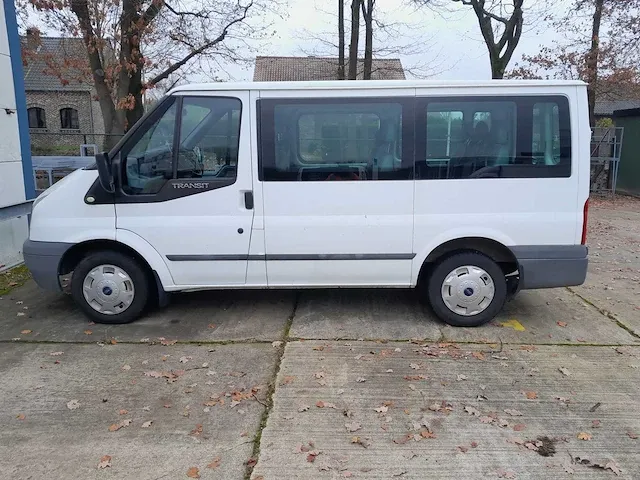 Ford transit minibus 300s 2011 - afbeelding 1 van  4