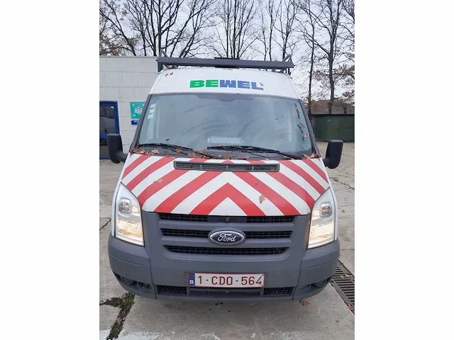 Ford transit van 330m 2011 - afbeelding 4 van  4