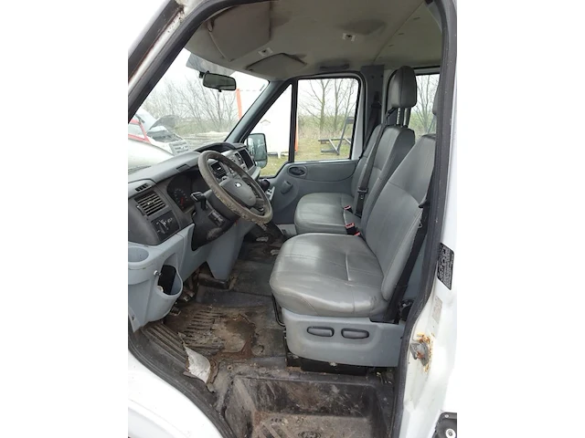 Ford transit - afbeelding 2 van  32