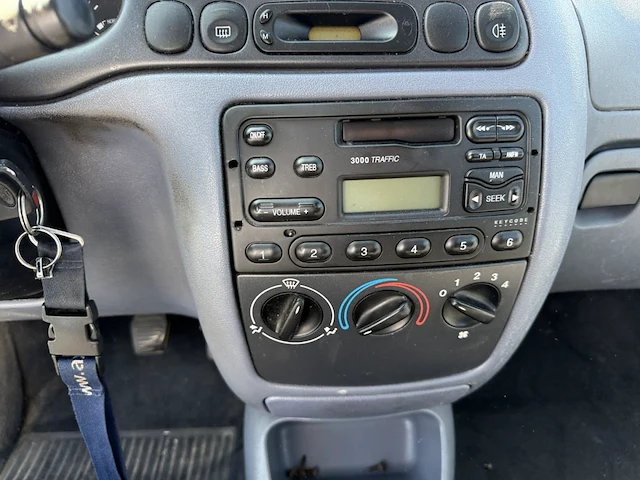 Ford,fiesta,1998 - afbeelding 3 van  31