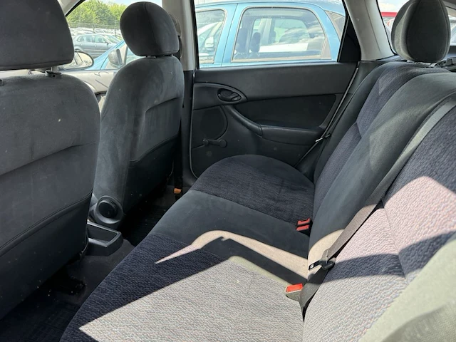 Ford,focus,2000 - afbeelding 7 van  29