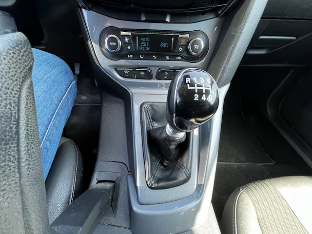 Ford,focus,2012 - afbeelding 2 van  26