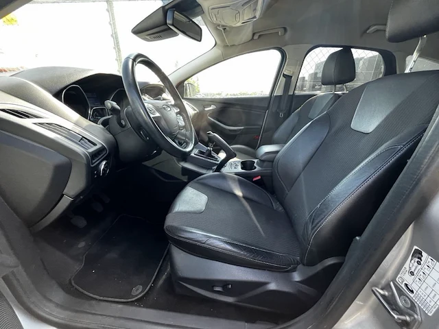 Ford,focus,2012 - afbeelding 7 van  26