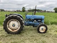 Fordson delta oldtimer tractor - afbeelding 5 van  10