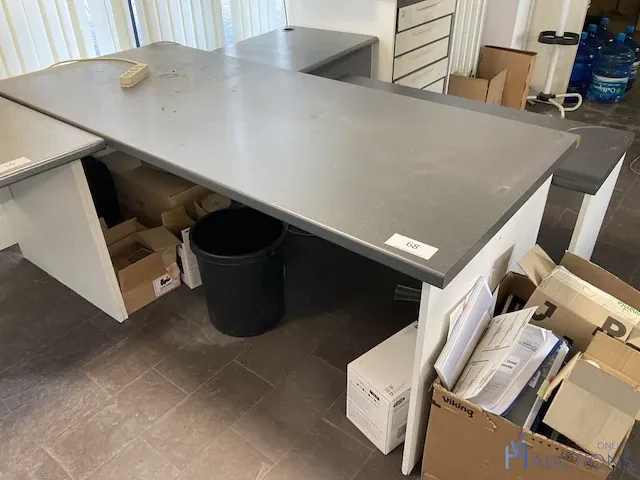 Formica bureau - afbeelding 1 van  6