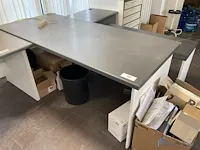Formica bureau - afbeelding 1 van  6
