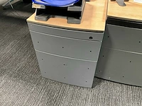 Formica houten bureauopstelling schärf - afbeelding 5 van  11