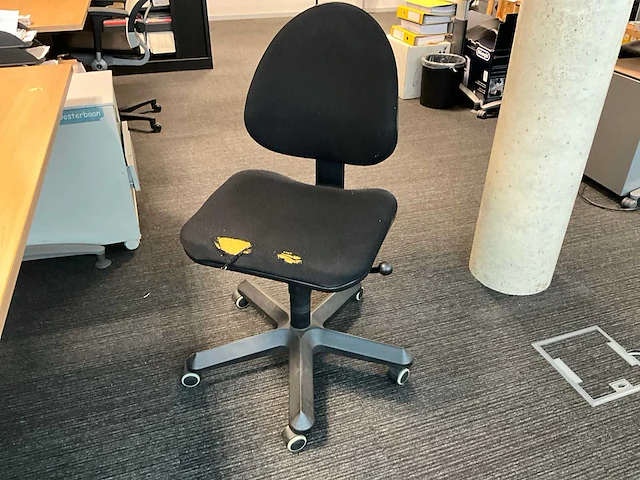 Formica houten bureauopstelling schärf - afbeelding 4 van  12