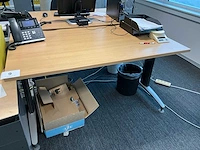 Formica houten bureauopstelling schärf - afbeelding 5 van  12
