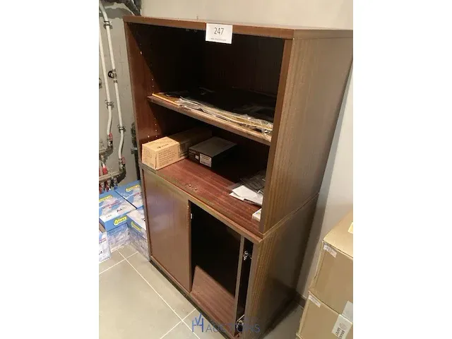 Formica opbergkast - afbeelding 1 van  4