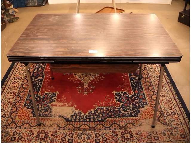 Formica tafel - afbeelding 1 van  4