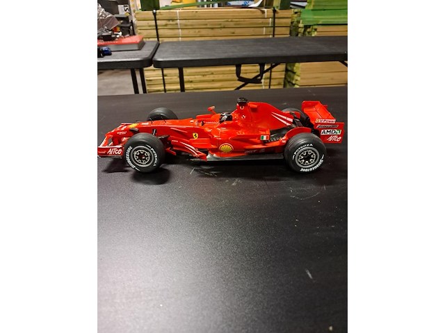 Formule 1 wagen - afbeelding 2 van  3