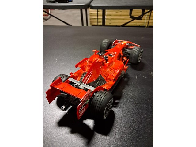 Formule 1 wagen - afbeelding 3 van  3