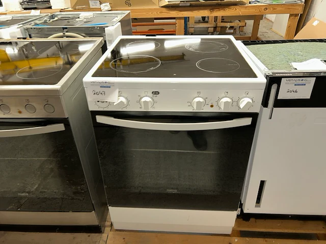 Fornuis zanussi - afbeelding 1 van  5