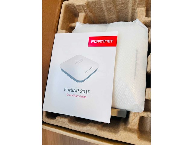 Fortinet - fortiap-231f - wifi, router & switch (3x) - afbeelding 1 van  3