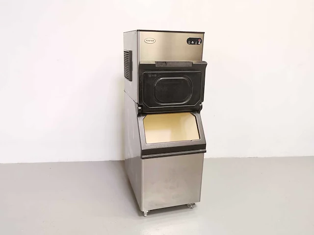 Foster - f132 - ijsmachine - afbeelding 2 van  2