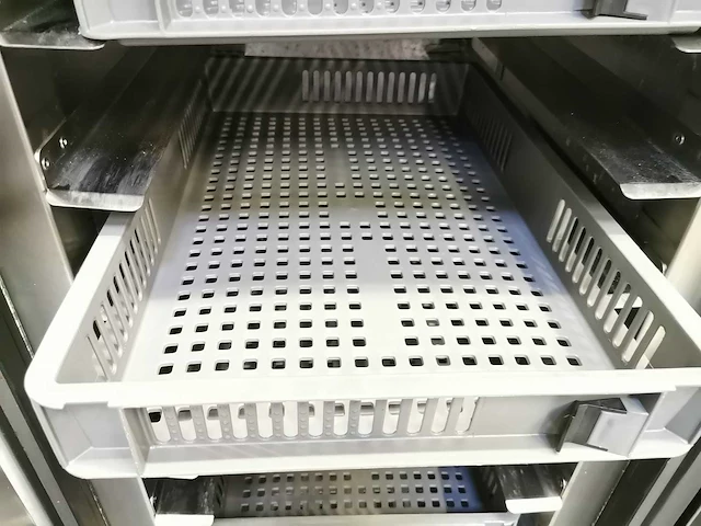 Foster - fps4gr/epro20bs - gekoelde tafel koelkast en vriezer - afbeelding 4 van  5
