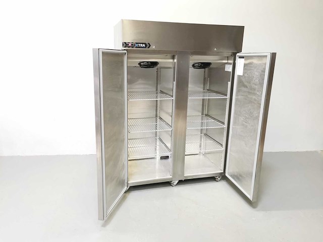 Foster xtra - xr1300l - vriezer - afbeelding 2 van  2
