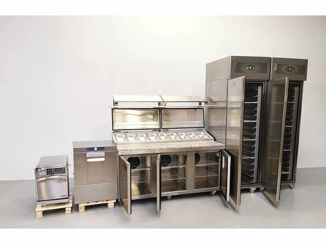 Foster/hobart/turbocheff - vaatwasser oven gekoelde tafel koelkast vriezer - afbeelding 3 van  4