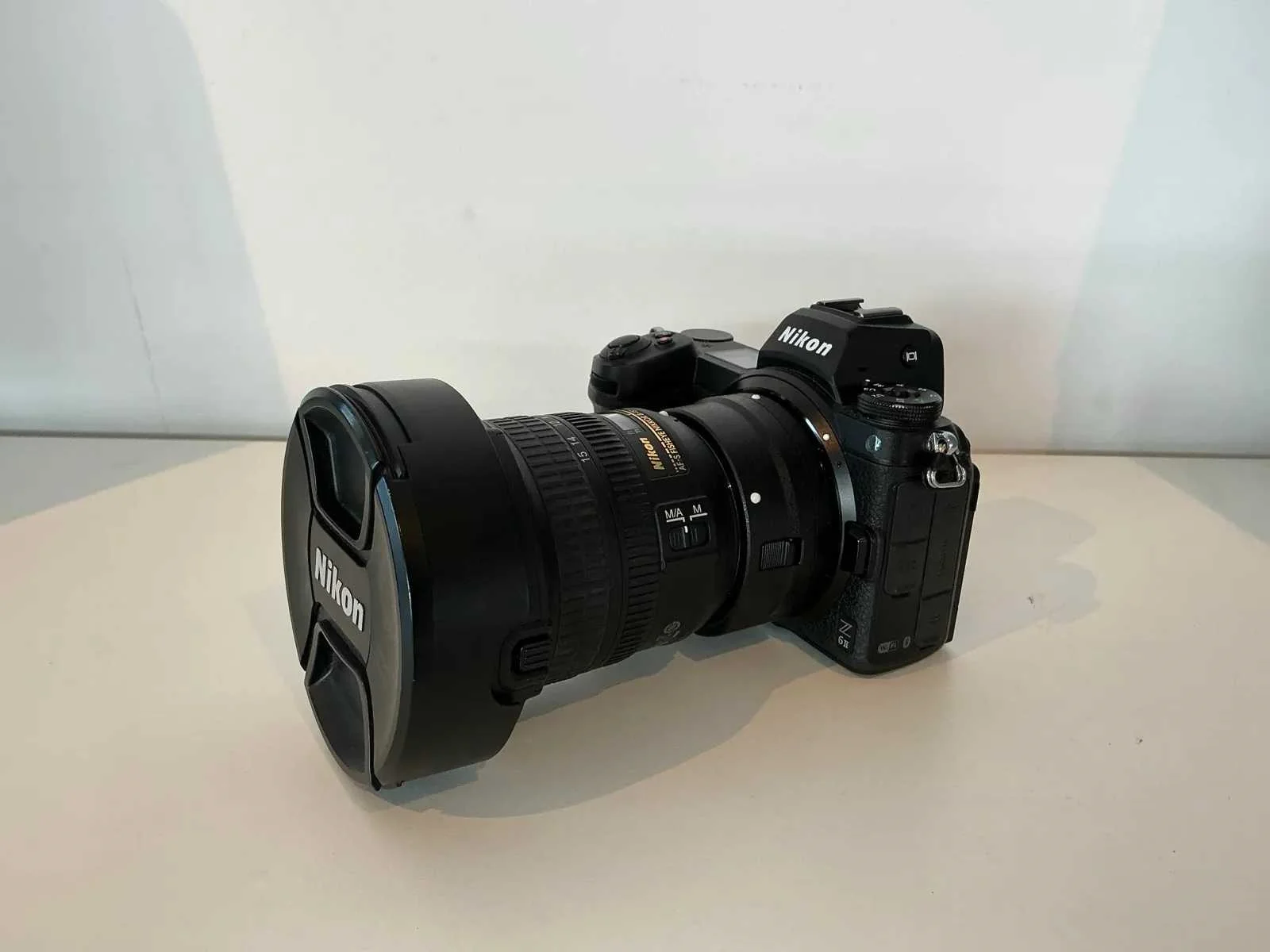 Fotografische apparatuur wegens faillissement vr-horizon bv