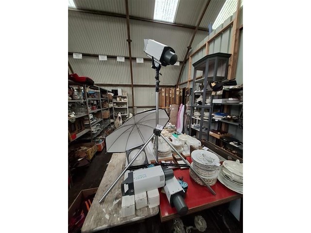 Fotomateriaal - afbeelding 1 van  7