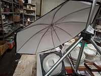 Fotomateriaal - afbeelding 6 van  7