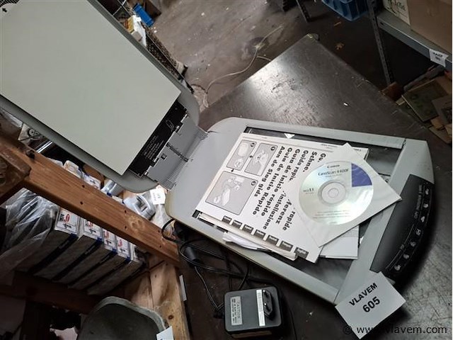 Fotomateriaal - afbeelding 1 van  2