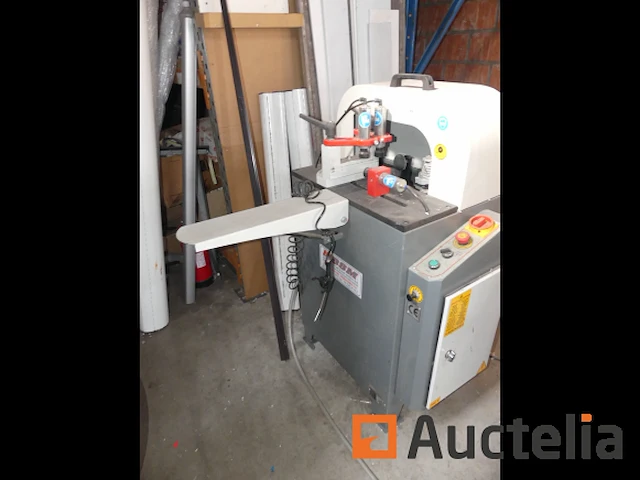 Fraiseuse d'extrémité bsm eindfreesmachine - afbeelding 2 van  7