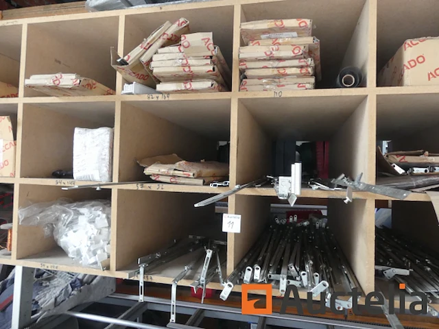 Frame en hardware montagetafel voor pvc - afbeelding 4 van  13