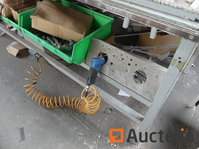 Frame en hardware montagetafel voor pvc - afbeelding 6 van  13