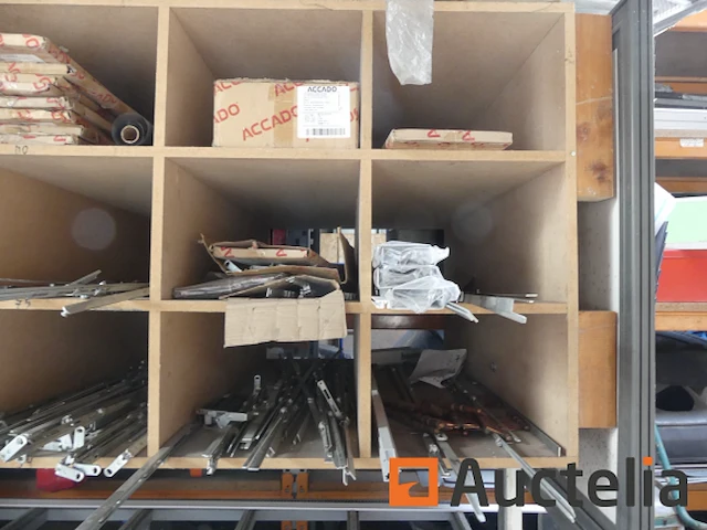 Frame en hardware montagetafel voor pvc - afbeelding 10 van  13