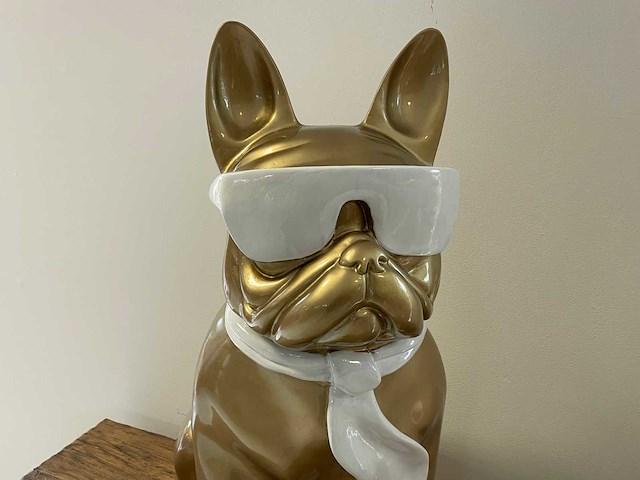 Franse bulldogs met bril h60cm goud/wit - afbeelding 2 van  2