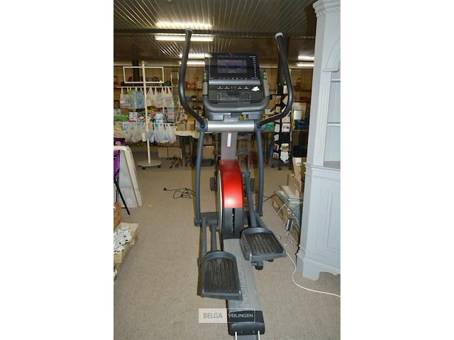 Freemotion crosstrainer model fmel84410-int.3 220v made in usa - afbeelding 10 van  17