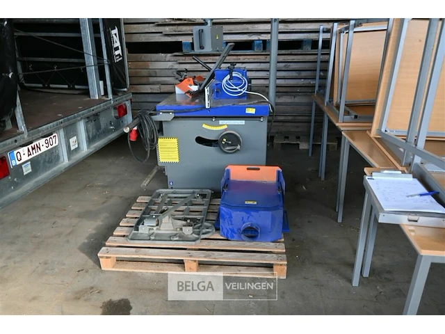 Frees- en pennemachine - afbeelding 1 van  8