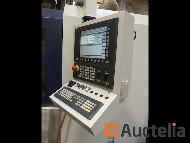 Freesmachine 3-assige cnc met transportband spinner vc1460s - afbeelding 5 van  32
