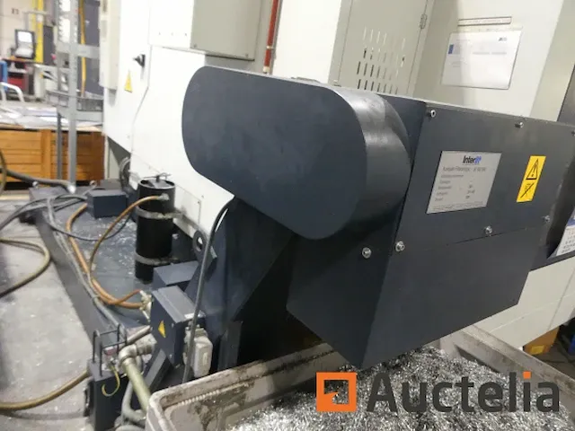 Freesmachine 3-assige cnc met transportband spinner vc1460s - afbeelding 31 van  32