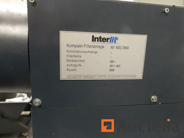 Freesmachine 3-assige cnc met transportband spinner vc1460s - afbeelding 32 van  32