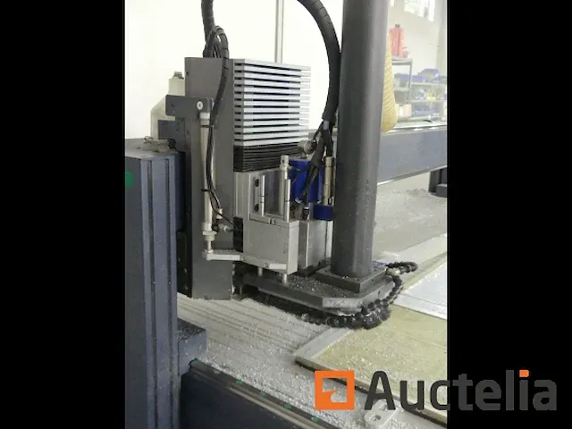 Freesmachine horizontale cnc cosign x500, stofcollector voor cnc op wielen alko vermogen exemplaar - afbeelding 13 van  26